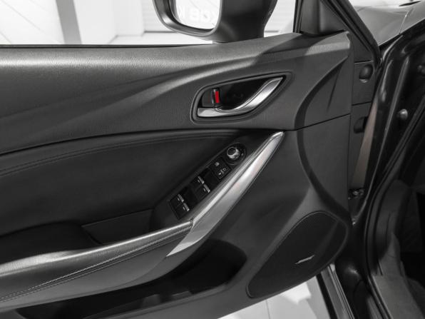 Mazda 6 III (GJ) Рестайлинг с пробегом 2017 года, цена 1 870 000 рублей, 162237 км, седан, Автокод Объявления