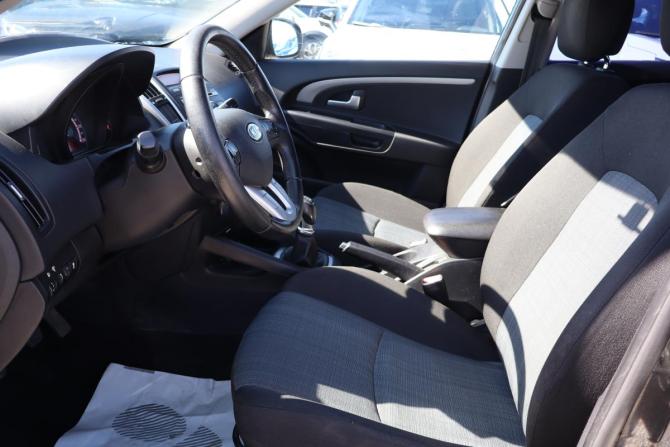 Kia Ceed I Рестайлинг с пробегом 2010 года, цена 699 000 рублей, 215000 км, универсал, Автокод Объявления