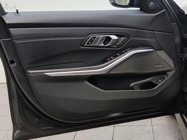 BMW 3 серии VII (G2x) с пробегом 2019 года, цена 3 680 000 рублей, 68528 км, седан, Автокод Объявления