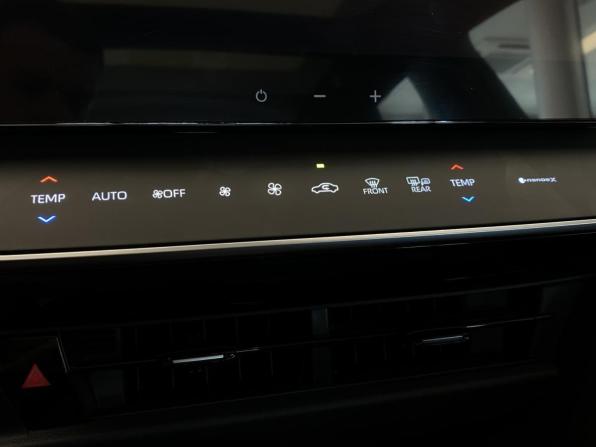 Toyota Camry IX (XV80) China Market с пробегом 2026 года, цена 3 895 000 рублей, 1445 км, седан, Автокод Объявления