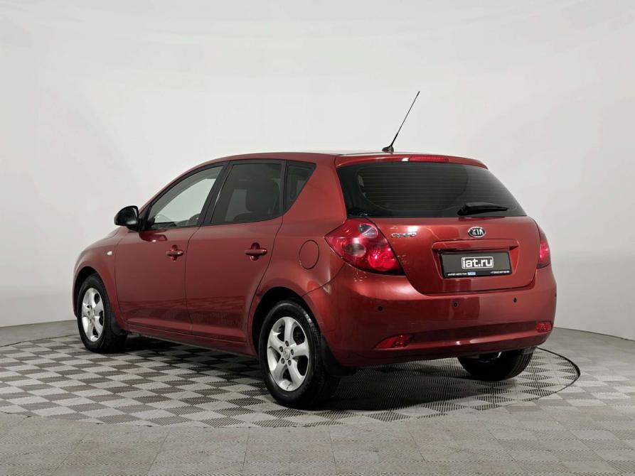 Kia Ceed I Санкт-Петербург  - изображение 7