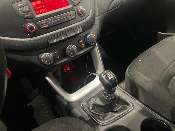 Kia Ceed II с пробегом 2015 года, цена 749 000 рублей, 222872 км, хэтчбек, Автокод Объявления