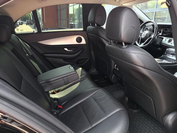 Mercedes-Benz E-Класс V (W213 S213 C238) Рестайлинг с пробегом 2021 года, цена 2 820 000 рублей, 189300 км, седан, Автокод Объявления
