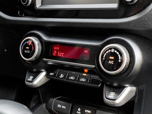 Kia Rio IV с пробегом 2019 года, цена 1 397 000 рублей, 98727 км, седан, Автокод Объявления