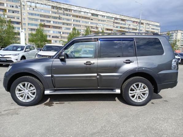 Mitsubishi Pajero IV Рестайлинг 1 с пробегом 2013 года, цена 2 145 000 рублей, 235795 км, внедорожник, Автокод Объявления