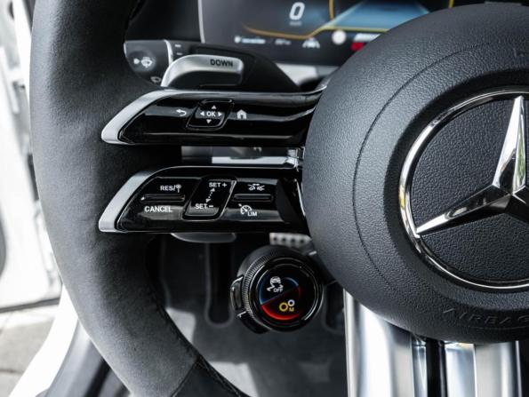 Mercedes-Benz E-Класс AMG V (W213) Рестайлинг с пробегом 2023 года, цена 9 350 000 рублей, 29904 км, седан, Автокод Объявления