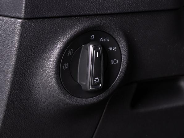 Skoda Karoq I с пробегом 2020 года, цена 2 280 000 рублей, 82000 км, внедорожник, Автокод Объявления
