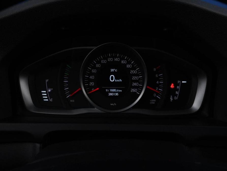 Volvo S60 II Рестайлинг Москва  - изображение 18