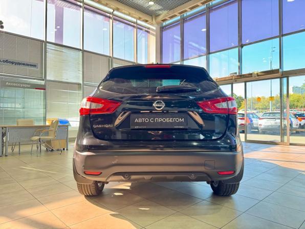 Nissan Qashqai II с пробегом 2018 года, цена 1 675 000 рублей, 108340 км, внедорожник, Автокод Объявления