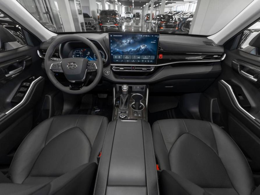Toyota Highlander IV (XU70) Москва  - изображение 8