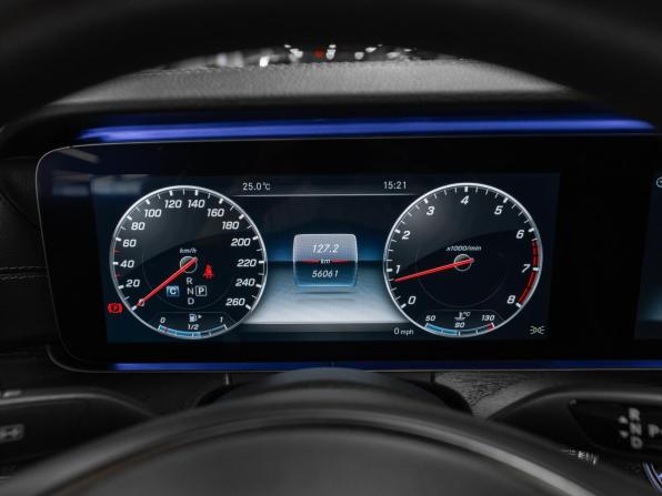 Mercedes-Benz E-Класс V (W213 S213 C238) с пробегом 2017 года, цена 3 940 000 рублей, 56054 км, седан, Автокод Объявления