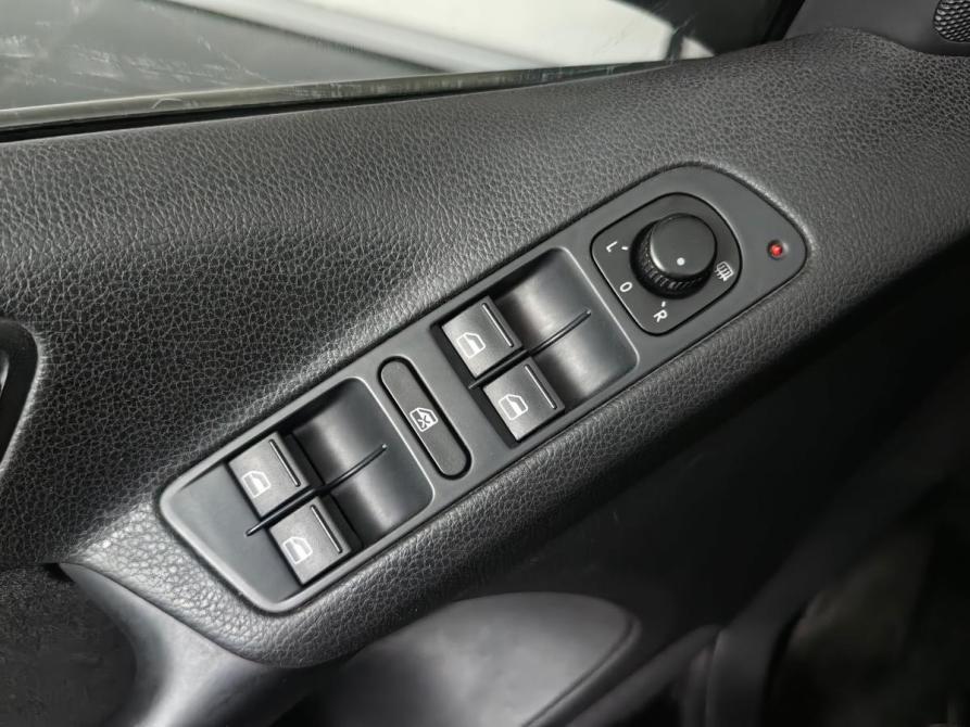 Volkswagen Tiguan I Рестайлинг Москва  - изображение 20