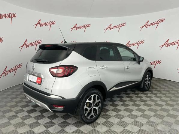 Renault Kaptur I с пробегом 2017 года, цена 1 650 000 рублей, 59367 км, внедорожник, Автокод Объявления