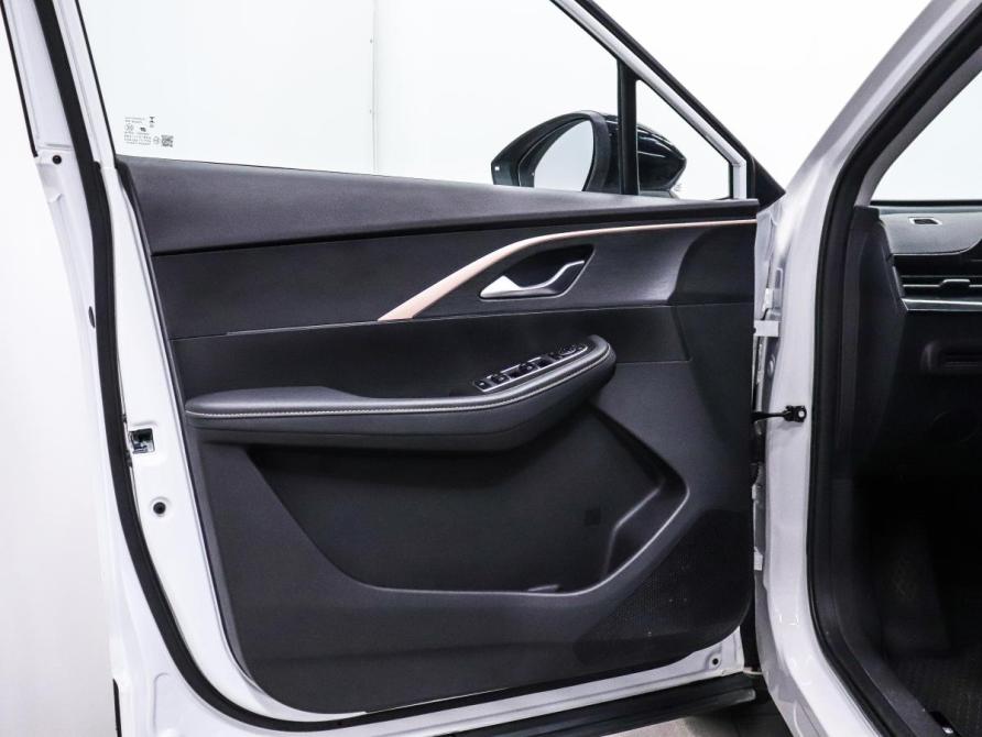 Omoda C5 I Красноярск  - изображение 13