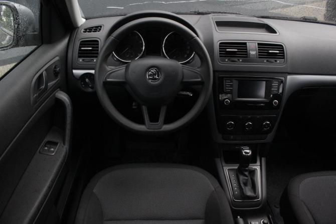 Skoda Yeti I Рестайлинг с пробегом 2017 года, цена 1 769 000 рублей, 88333 км, внедорожник, Автокод Объявления