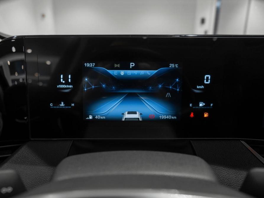 FAW Bestune B70 I Москва  - изображение 12