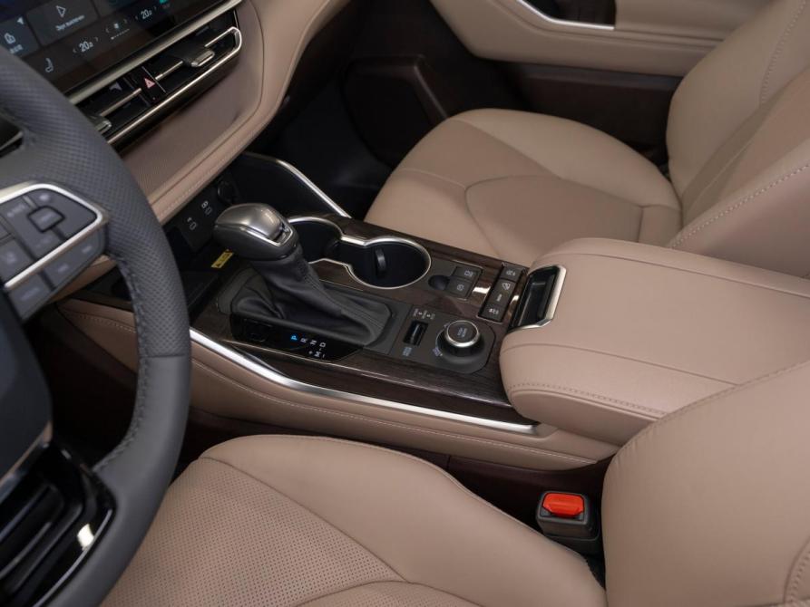 Toyota Highlander IV (XU70) Москва  - изображение 19