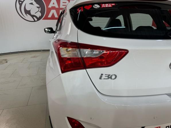 Hyundai i30 II с пробегом 2013 года, цена 1 080 000 рублей, 136224 км, хэтчбек, Автокод Объявления