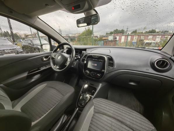 Renault Kaptur I с пробегом 2017 года, цена 1 059 000 рублей, 176849 км, внедорожник, Автокод Объявления