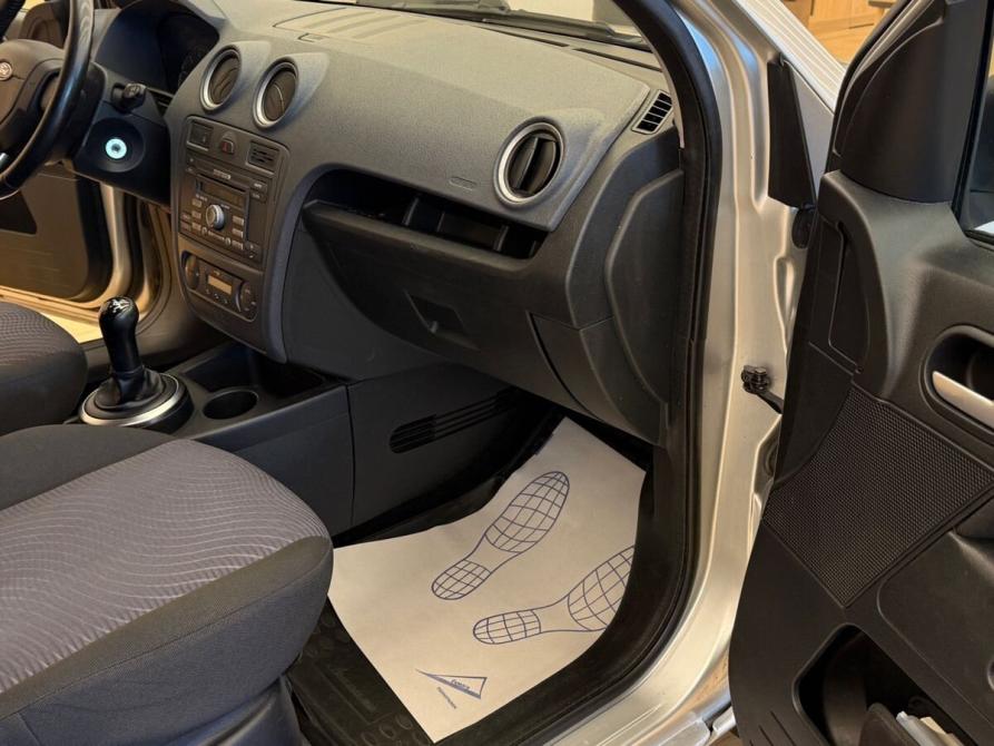 Ford Fusion I Рестайлинг Санкт-Петербург  - изображение 13