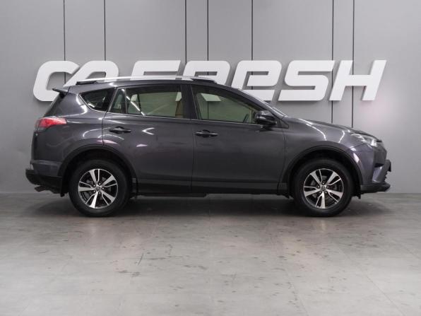 Toyota RAV4 IV (XA40) Рестайлинг с пробегом 2016 года, цена 2 049 000 рублей, 161384 км, внедорожник, Автокод Объявления