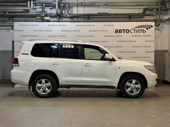 Toyota Land Cruiser 200 Series с пробегом 2011 года, цена 2 799 000 рублей, 315937 км, внедорожник, Автокод Объявления