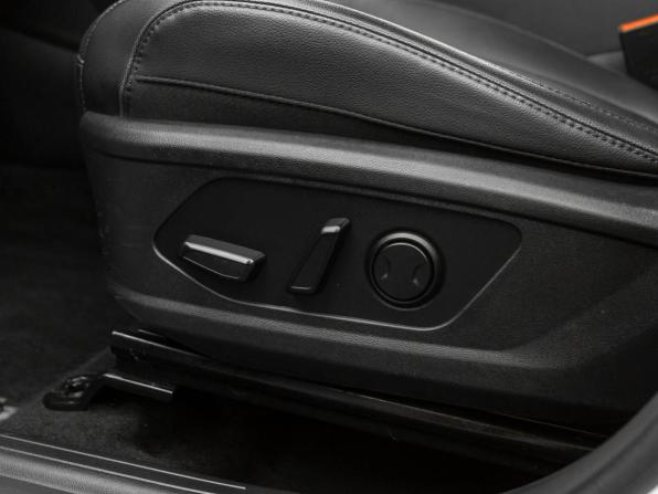 Hyundai Tucson IV Рестайлинг с пробегом 2023 года, цена 3 230 000 рублей, 63738 км, внедорожник, Автокод Объявления