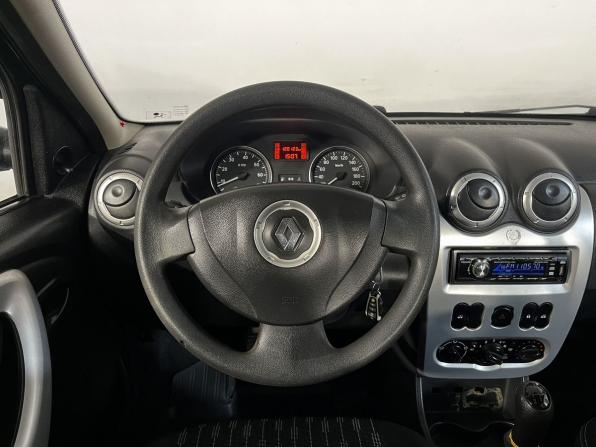 Renault Logan I Рестайлинг с пробегом 2013 года, цена 559 990 рублей, 128121 км, седан, Автокод Объявления