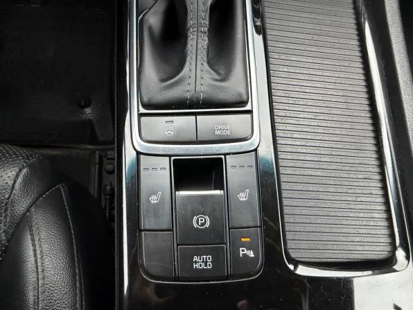 Kia Optima IV с пробегом 2017 года, цена 2 000 000 рублей, 100740 км, седан, Автокод Объявления