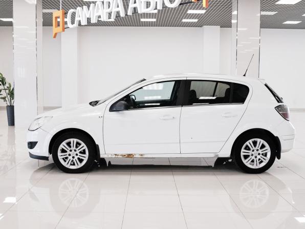 Opel Astra H Рестайлинг с пробегом 2011 года, цена 250 000 рублей, 168970 км, хэтчбек, Автокод Объявления