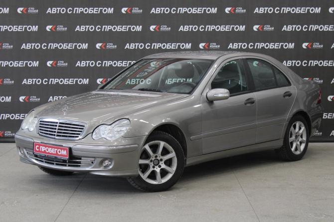 Mercedes-Benz C-Класс II (W203) Рестайлинг с пробегом 2006 года, цена 798 000 рублей, 142000 км, седан, Автокод Объявления