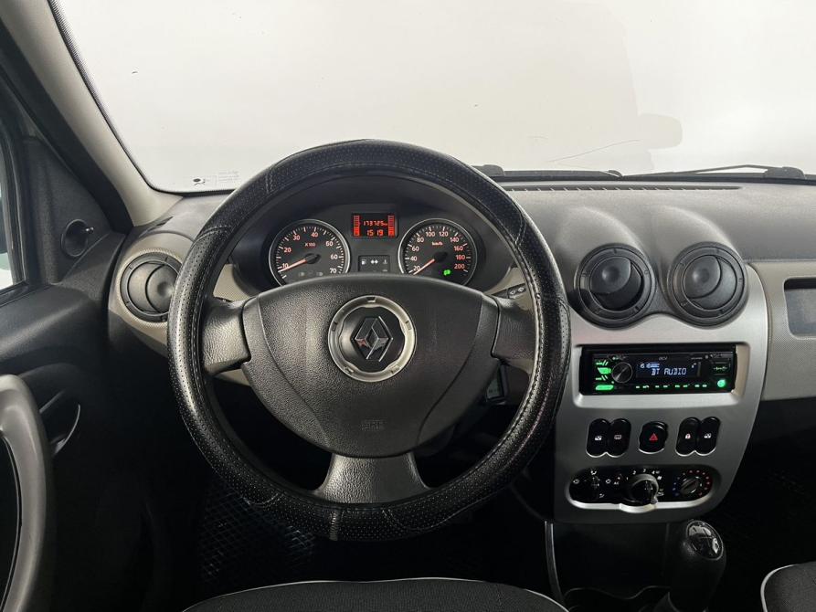 Renault Logan I Рестайлинг Великий Новгород  - изображение 13