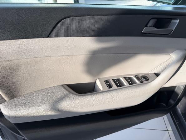 Hyundai Sonata VII (LF) Рестайлинг с пробегом 2017 года, цена 1 675 000 рублей, 75550 км, седан, Автокод Объявления