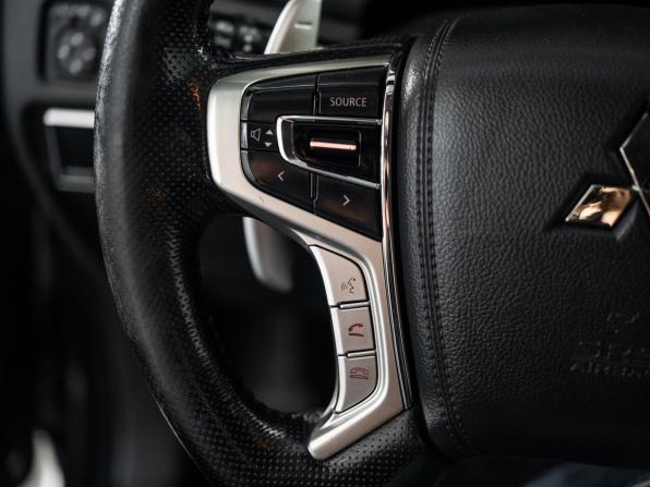 Mitsubishi Pajero Sport III с пробегом 2018 года, цена 3 300 000 рублей, 74583 км, внедорожник, Автокод Объявления