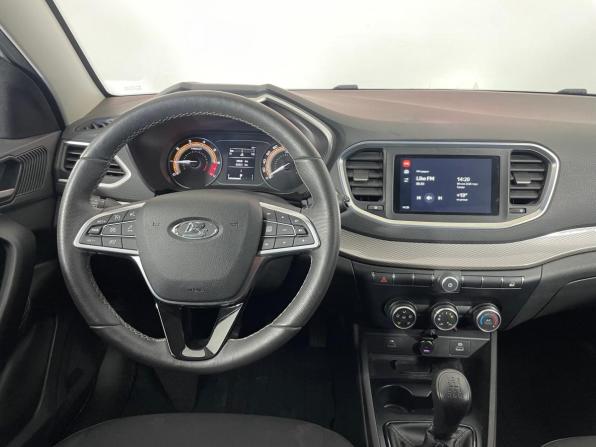 Lada (ВАЗ) Vesta I Рестайлинг (NG) с пробегом 2023 года, цена 1 339 000 рублей, 39949 км, седан, Автокод Объявления