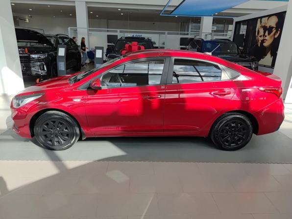 Hyundai Solaris II с пробегом 2020 года, цена 1 726 000 рублей, 34874 км, седан, Автокод Объявления