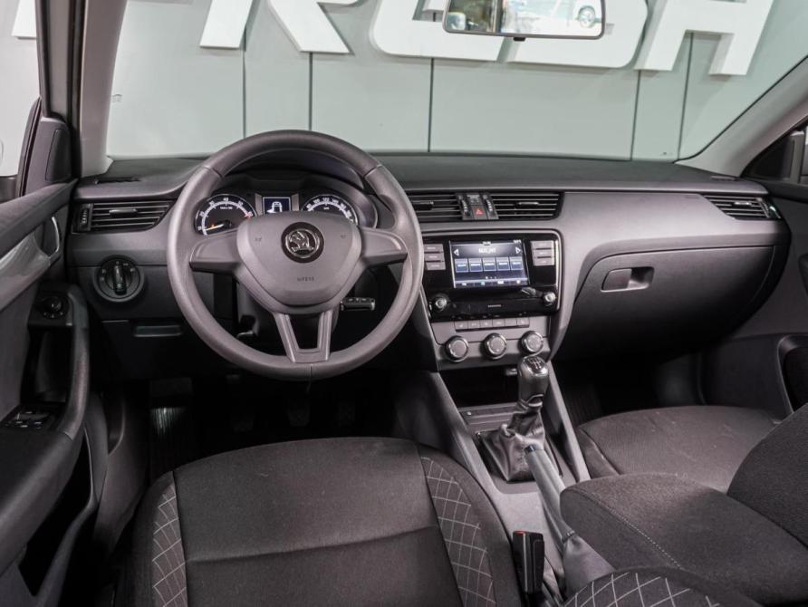 Skoda Octavia III (A7) Рестайлинг Воронеж  - изображение 6