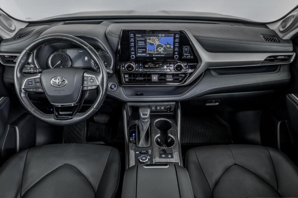 Toyota Highlander IV (XU70) Казань  - изображение 10