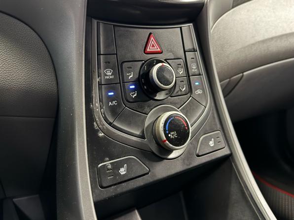 Hyundai Elantra V (MD) Рестайлинг с пробегом 2013 года, цена 790 000 рублей, 198525 км, седан, Автокод Объявления