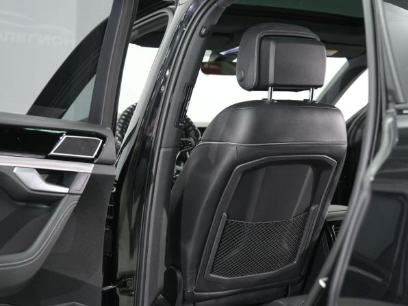 Volkswagen Touareg III с пробегом 2022 года, цена 8 840 000 рублей, 28700 км, внедорожник, Автокод Объявления