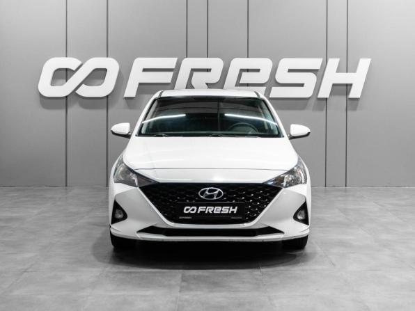 Hyundai Solaris II Рестайлинг с пробегом 2021 года, цена 1 449 000 рублей, 84619 км, седан, Автокод Объявления
