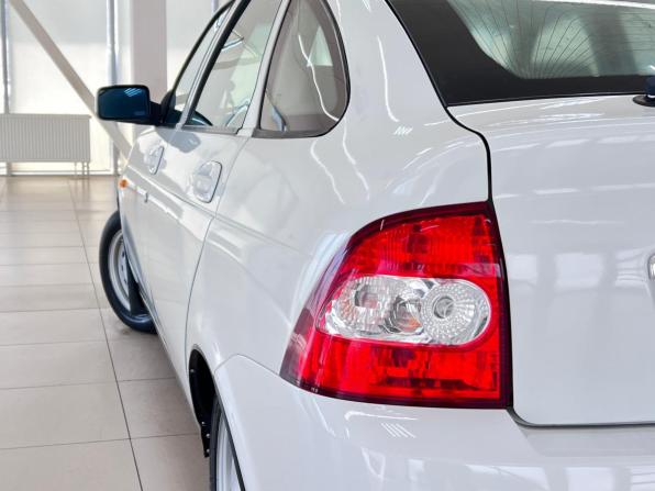 Lada (ВАЗ) Priora I с пробегом 2010 года, цена 380 000 рублей, 153239 км, хэтчбек, Автокод Объявления
