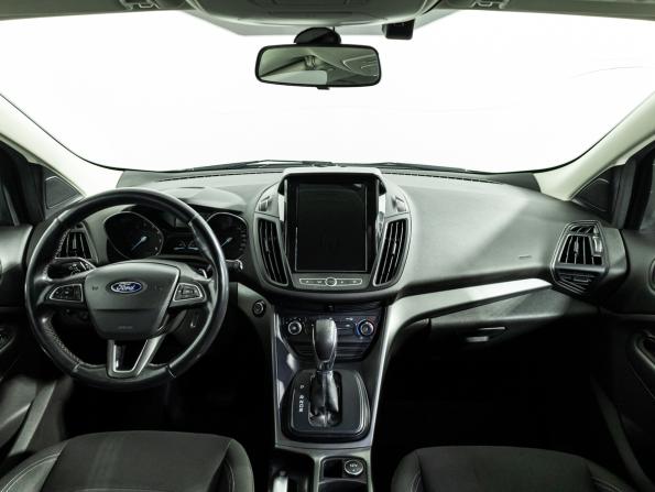 Ford Kuga II Рестайлинг с пробегом 2018 года, цена 1 499 700 рублей, 180354 км, внедорожник, Автокод Объявления