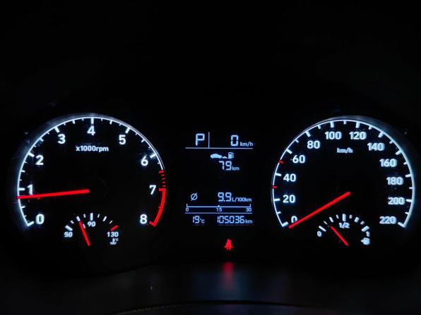 Hyundai Solaris II с пробегом 2017 года, цена 1 280 000 рублей, 105230 км, седан, Автокод Объявления