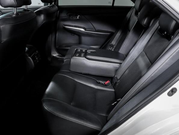Toyota Camry VII (XV50) Рестайлинг с пробегом 2015 года, цена 1 715 000 рублей, 238086 км, седан, Автокод Объявления