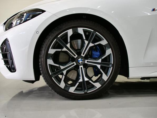 BMW 4 серии G22 G23 G26 Рестайлинг с пробегом 2024 года, цена 8 490 000 рублей, 4000 км, кабриолет, Автокод Объявления