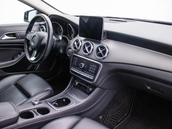 Mercedes-Benz GLA I (X156) Рестайлинг с пробегом 2018 года, цена 2 170 000 рублей, 119480 км, внедорожник, Автокод Объявления