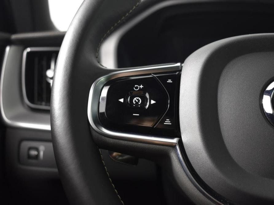 Volvo XC60 II Казань  - изображение 18