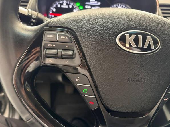 Kia Cerato III Рестайлинг (Classic) с пробегом 2018 года, цена 887 200 рублей, 244011 км, седан, Автокод Объявления