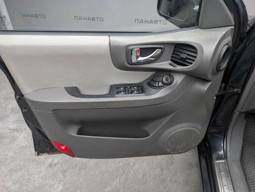 Hyundai Santa Fe Classic Москва  - изображение 5
